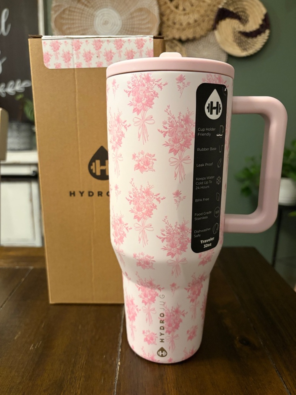 HydroJug Traveler (32oz) in BOUQUET! New!!